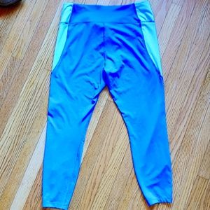 Avia Running / Exercise Leggings, XL (16-18)